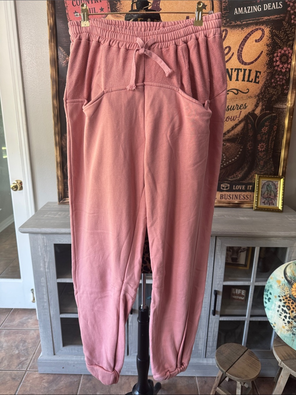 POL Women's Rose Jogger Pants - Sz Lg